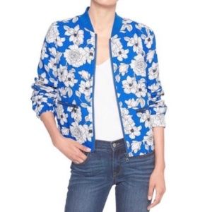 Banana Republic Blue and White Floral Bomber Jacket M